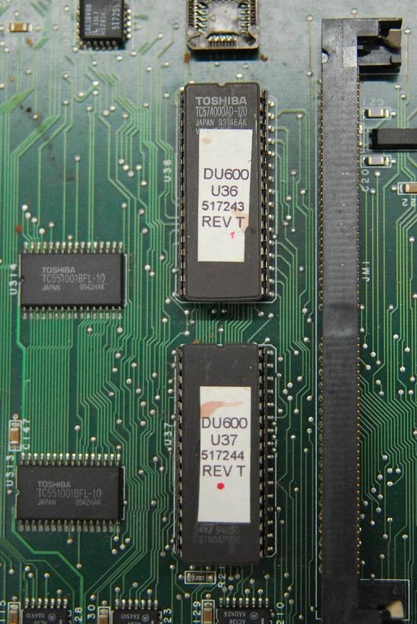 Used Beckman DU640i -Control Board 00517204 W/ Prom Card 00517024