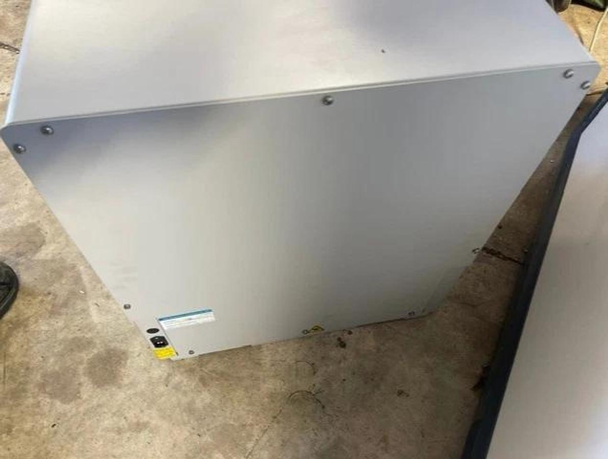 Used New Brunswick M1352-0000 Excella E24 Incubator Shaker