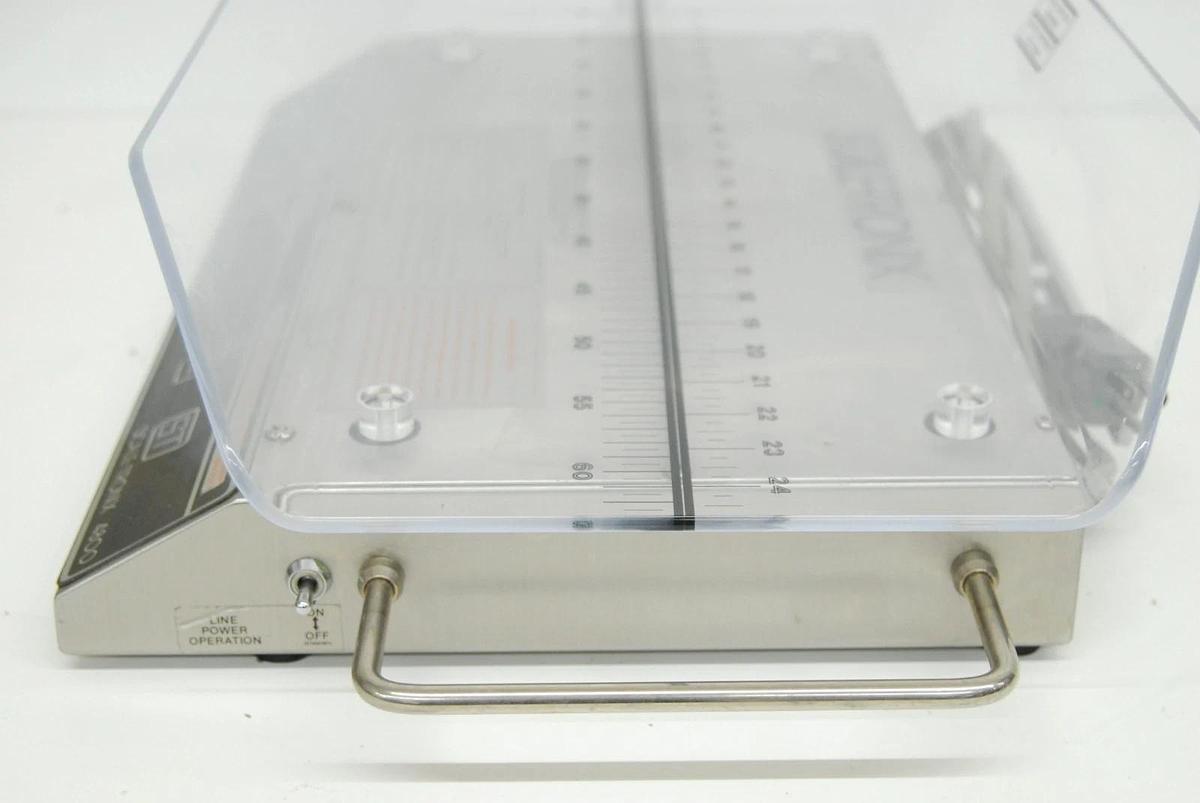 Used Scale-Tronix 4800 Pediatric Scale W/ Acrylic Cradle