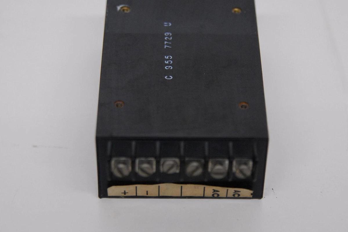 Used Analog Devices 955 AC-DC Power Supply 5V/1000mA - TESTED