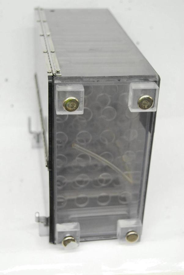 Used COY 100 Humidified Incubation Box (16"x12"x6")