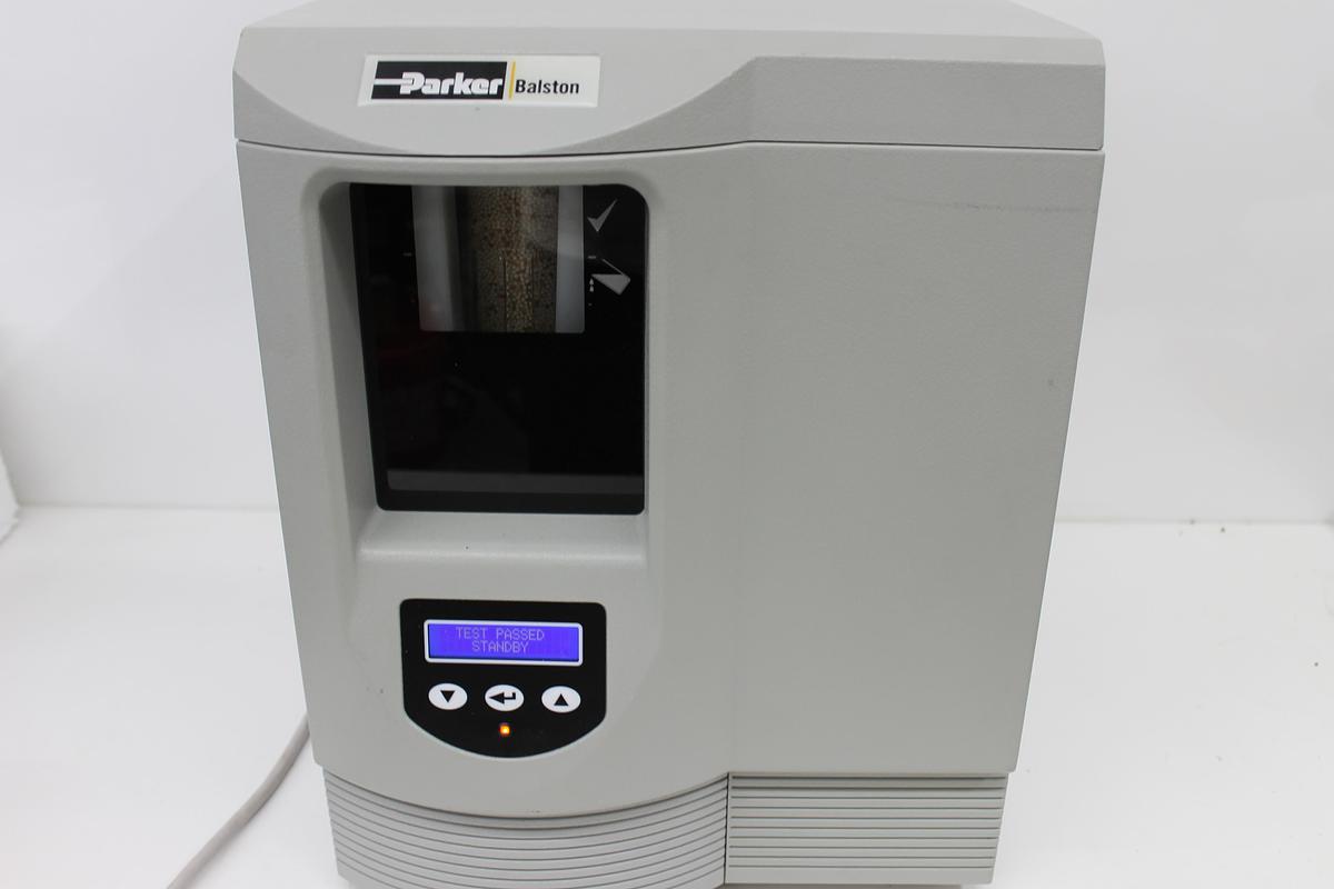Used Parker Balston H2PEM-100 Hydrogen Generator