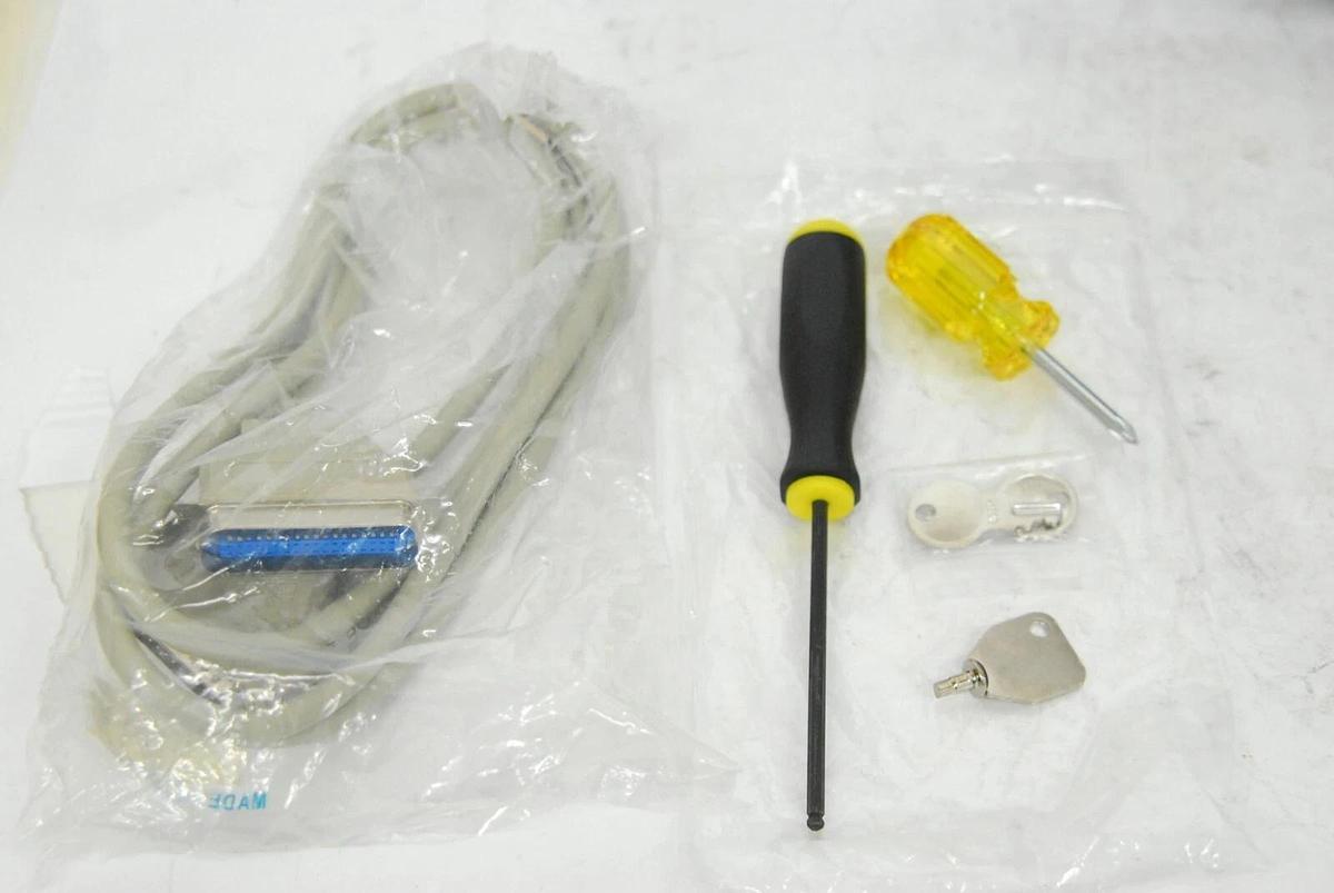 Used Thermo Miran SapphIRe 205B-XL1A4S Portable Ambient Air Analyzer