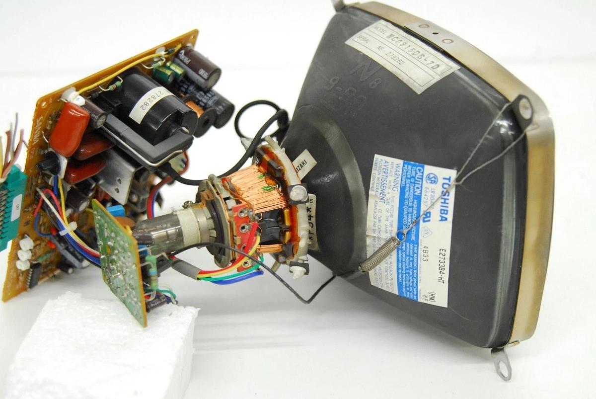 Used Toshiba E2733B4-HT 9" CRT W/ Sanwa PM3112D-1 Board (Wallac 1480 Wizard 3)