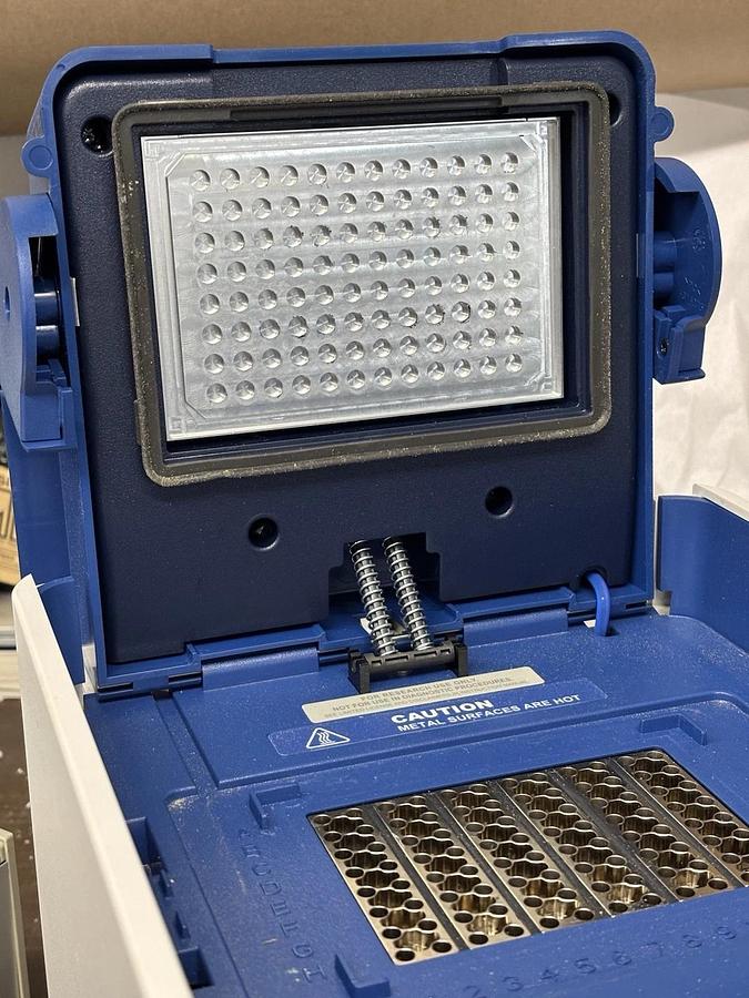 Used Applied Biosystems 9902 Veriti 96Well Thermal Cycler 120v - Tested