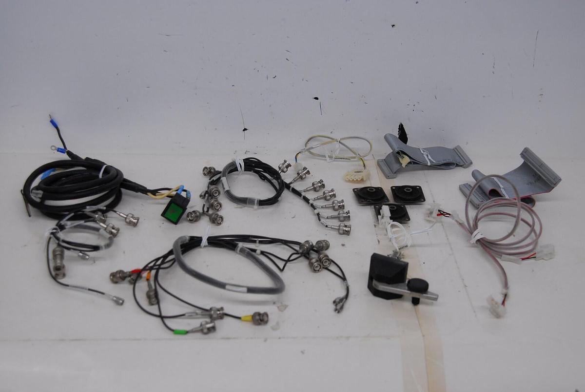 Used Becton Dickinson FACSCalibur - Lot of Cables -