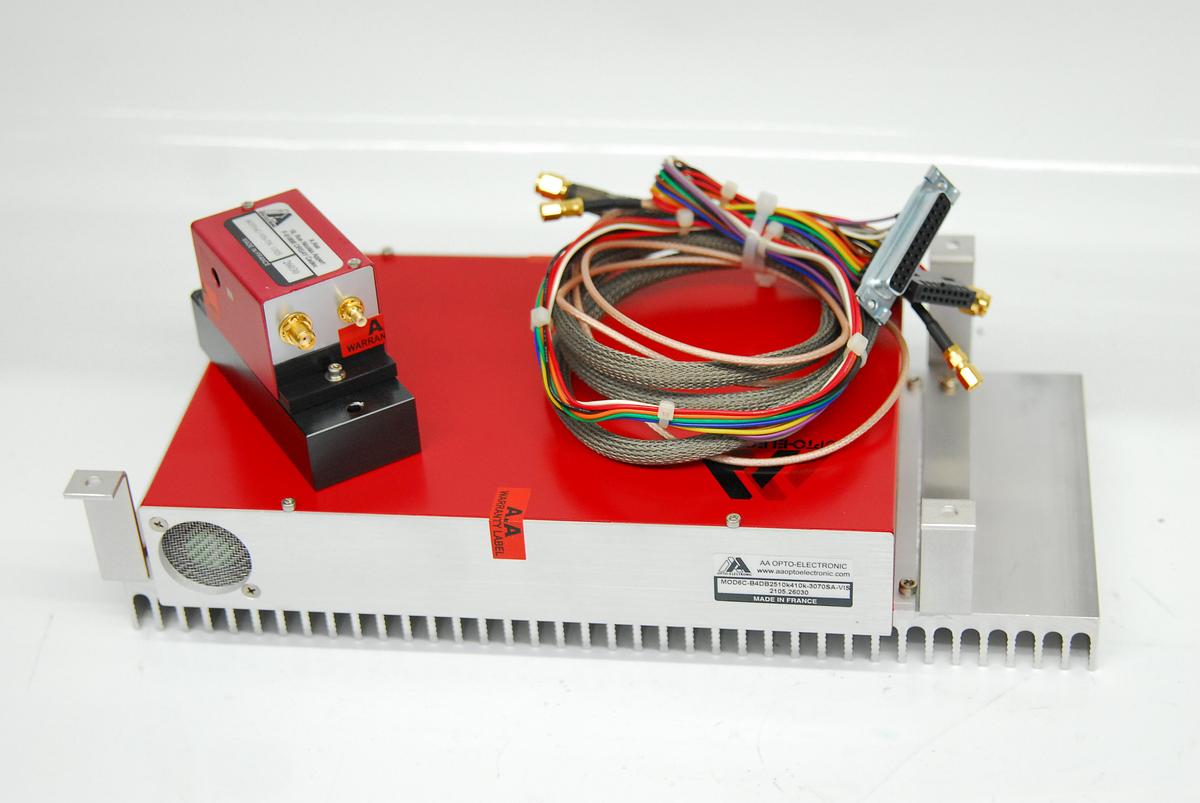 Used AA Opto-Electronic MOD6C-B4DB2510k410k-3070SA-VIS AOTFnC-VIS-TN 1105 Modulator