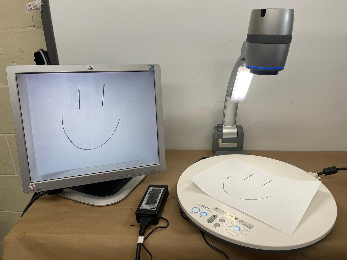 Used SAMSUNG UF-80ST Digital Presenter W/ Power Adapter and DC Power Output Cable