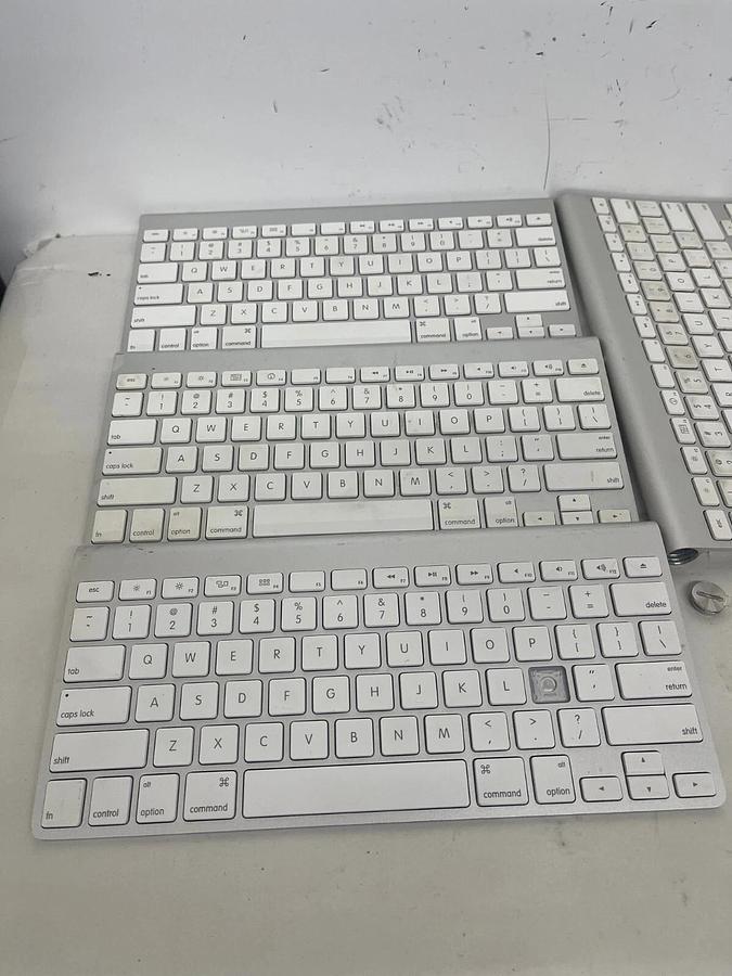 Used Apple A1314 Wireless Keyboards - For Parts - LOT OF 5