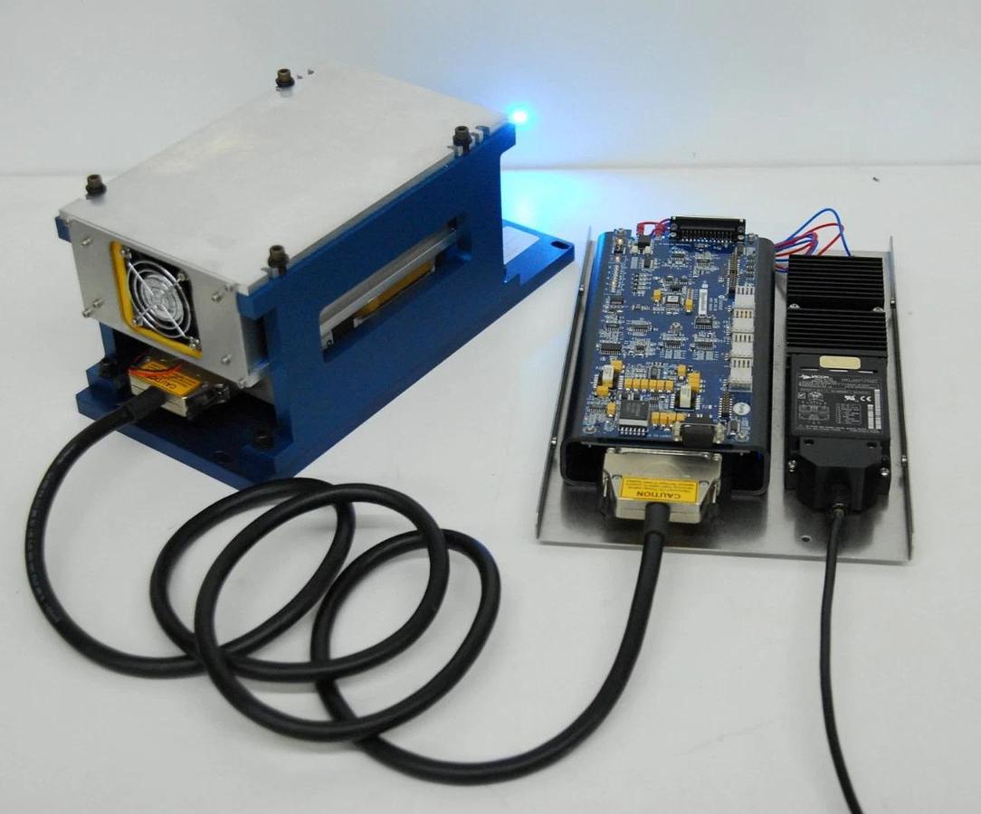 Used Coherent SAPPHIRE 488-100 488nm Laser W/ 1092551 CPU BD/Power Supply/Head Cable