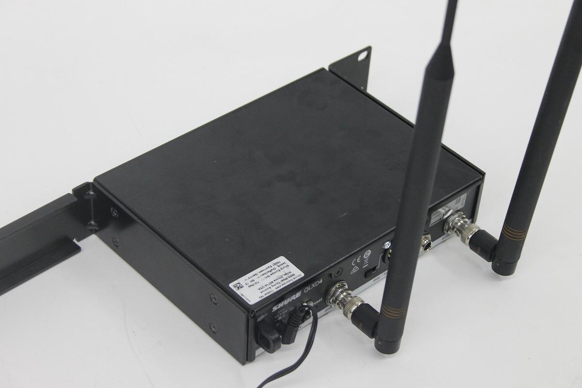 Used Shure QLXD4 Receiver W/ Shure QLXD1 Transmitter Bodypack