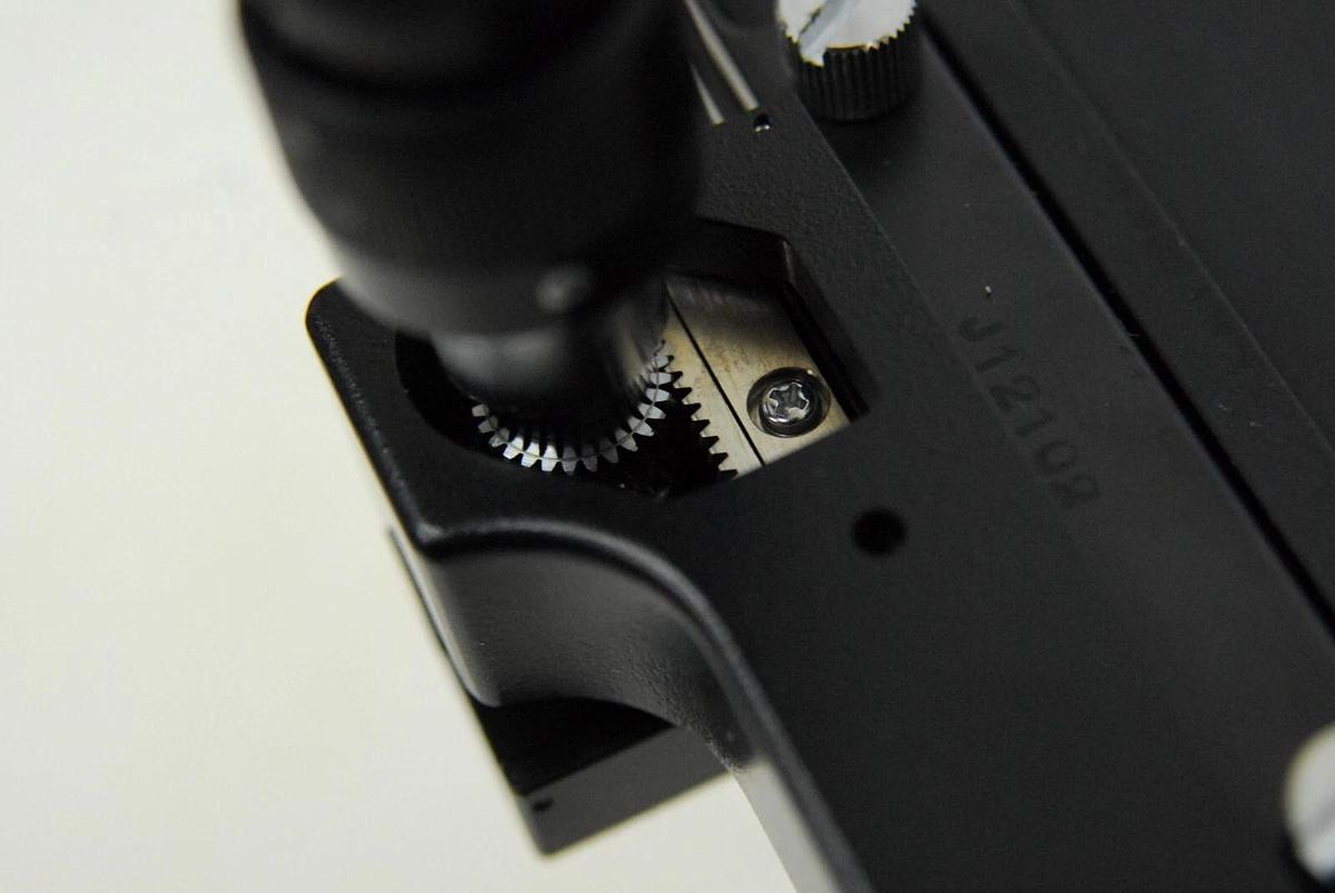 Used Olympus Spectra-Tech X-Y Stage W/ Clip, Stage Mount (0047-172D IR-Plan)