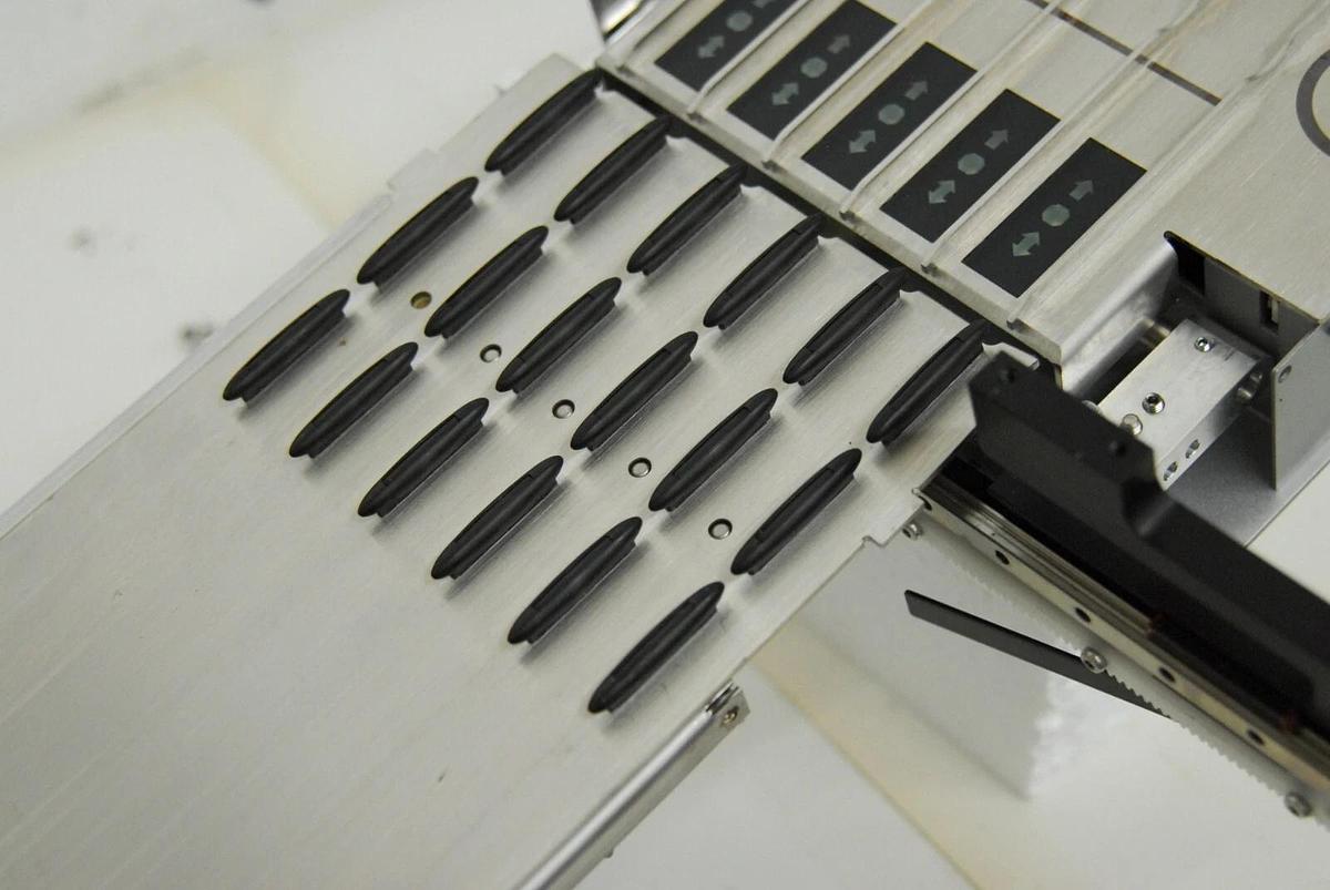 Used QIAGEN QIAsymphony SP Parts - Sample Input Assembly