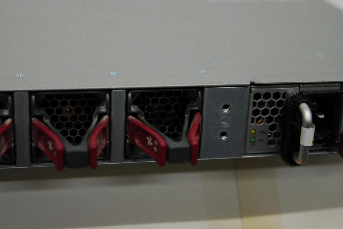 Used Cisco Catalyst 4500-X Series (WS-C4500X-F-16SFP+) 16x10 Gigabit Ethernet Switch