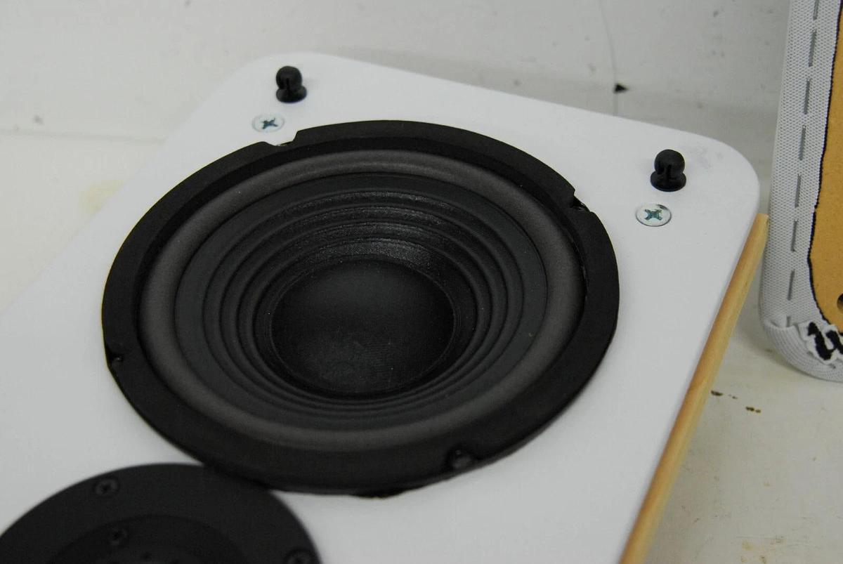 Used KSI 601-WM Wall Mount Loudspeaker Mid Sized