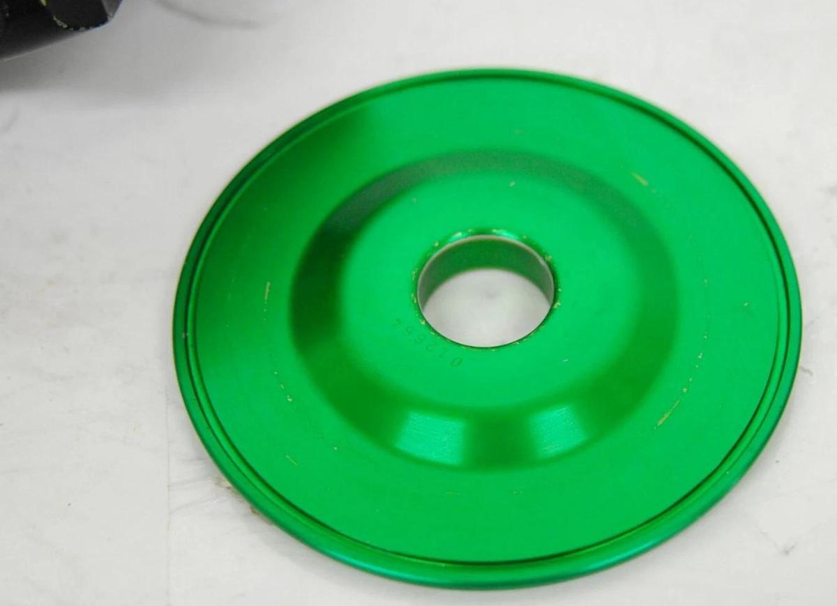 Used Sorvall TFT-80.13 Fixed Angle Centrifuge Rotor 80000 RPM 8-Slot Titanium W/ Lid