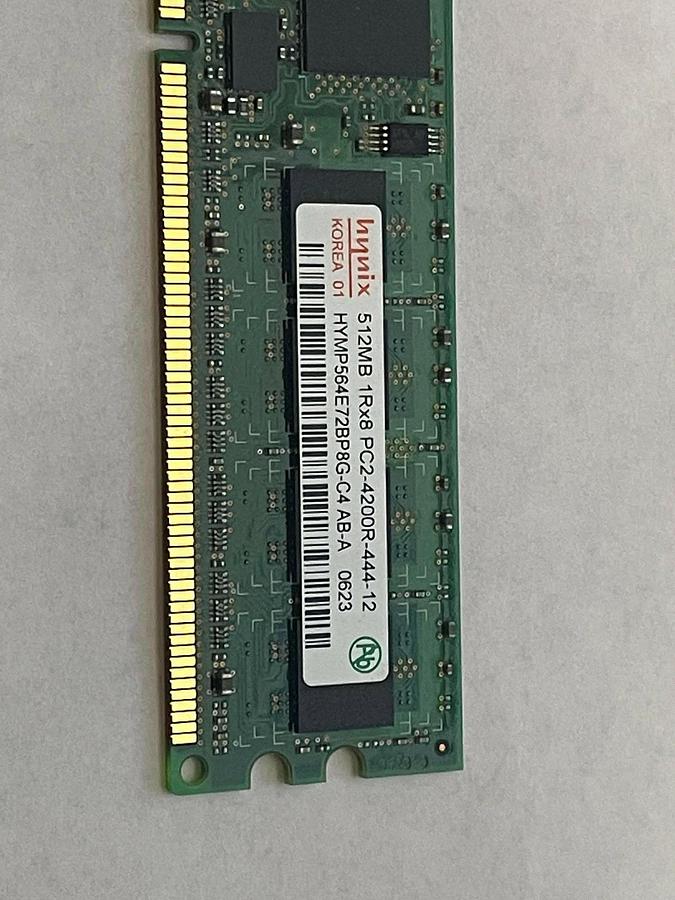Used IBM 12R8542 512MB DIMM DDR2 (1 x 512MB)