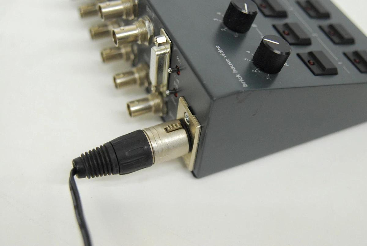 Used Brick House Video VTB-2A Composite Switcher w/ Power Adapter - TESTED