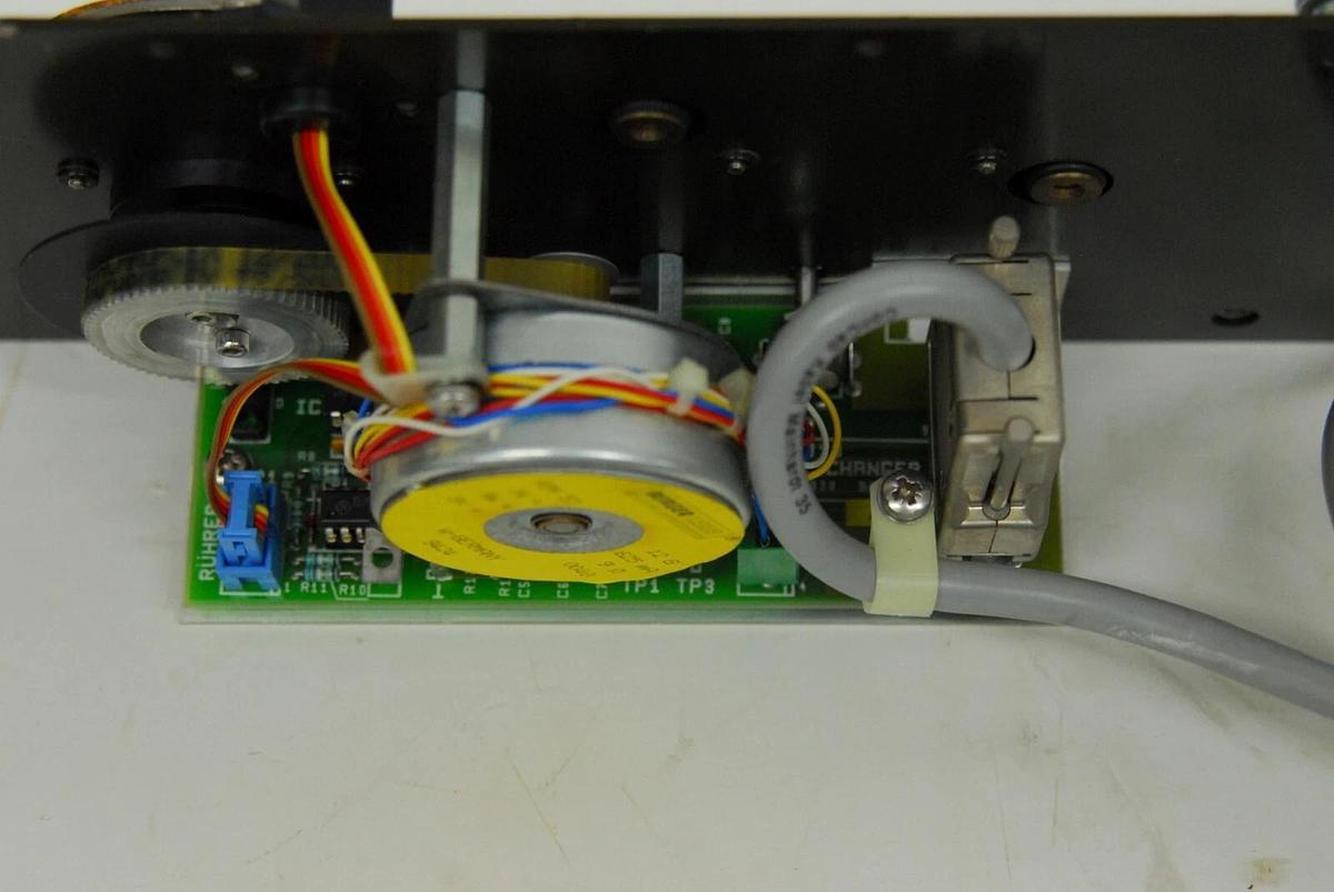 Used Perkin Elmer B018-5210 / B018-2938 LP313 13X Cell Changer