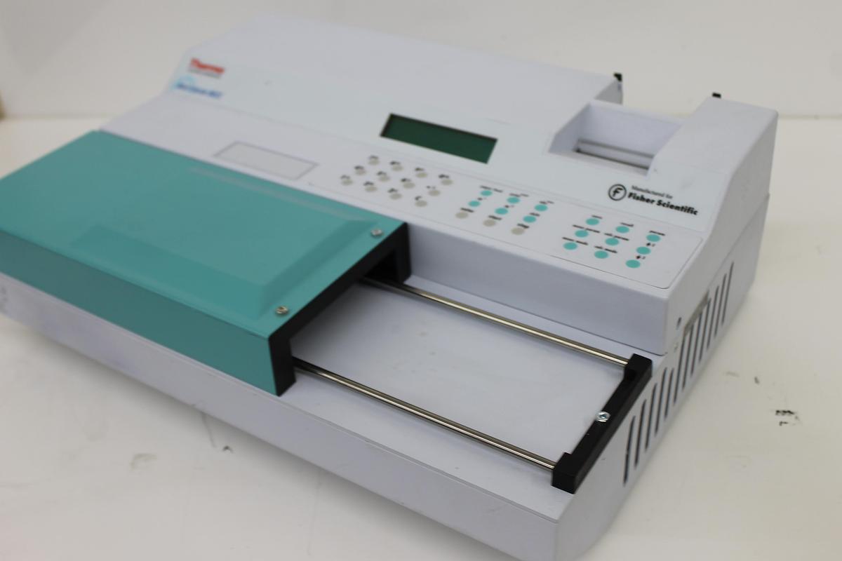 Used Thermo Scientific Multiskan MCC Microplate Reader 5111340