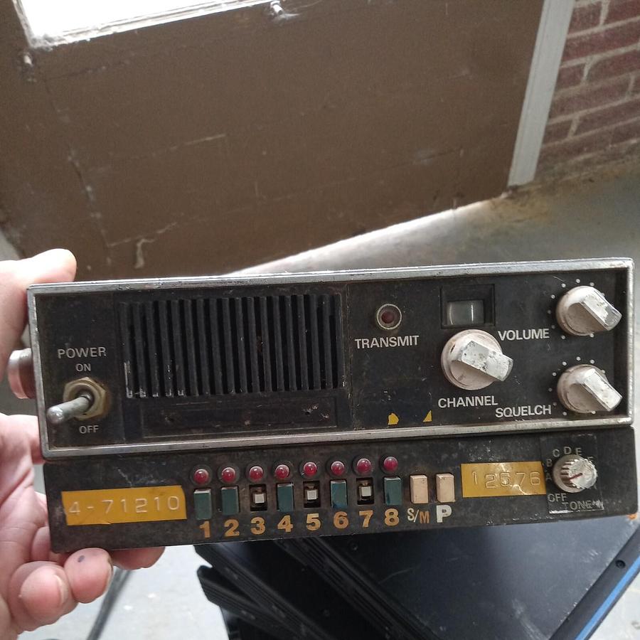 Used Vintage Western RADIO Services Model WR-156