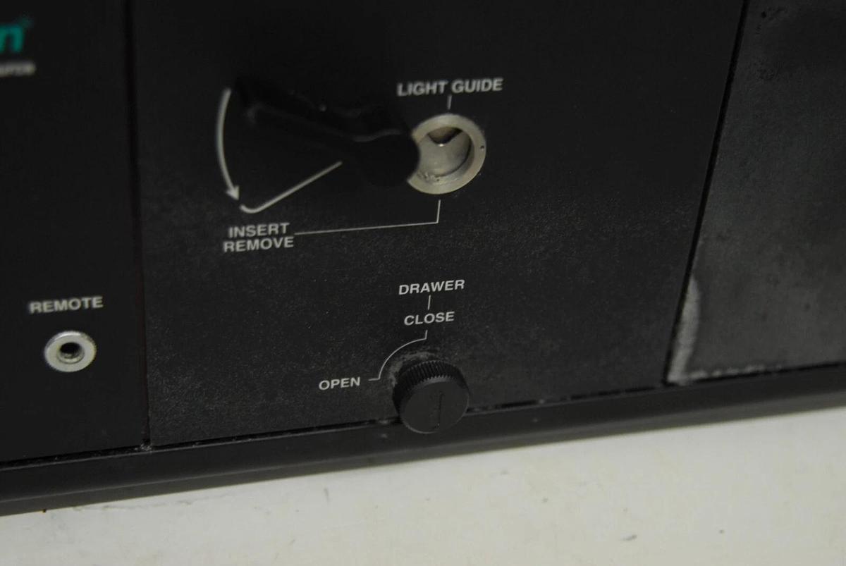 Used Linvatec Intravision 8425A Automatic Light Source