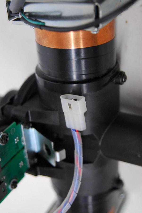 Used Beckman Coulter LS6500 Detector/Reflector Assembly 592680