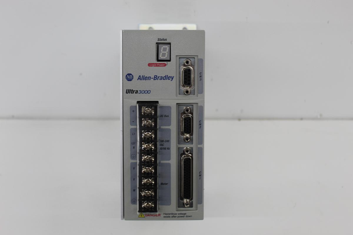 Used Allen Bradley 2098-DSD-005 Series C Ultra3000 Servo Drive 120/240VAC 0-400Hz