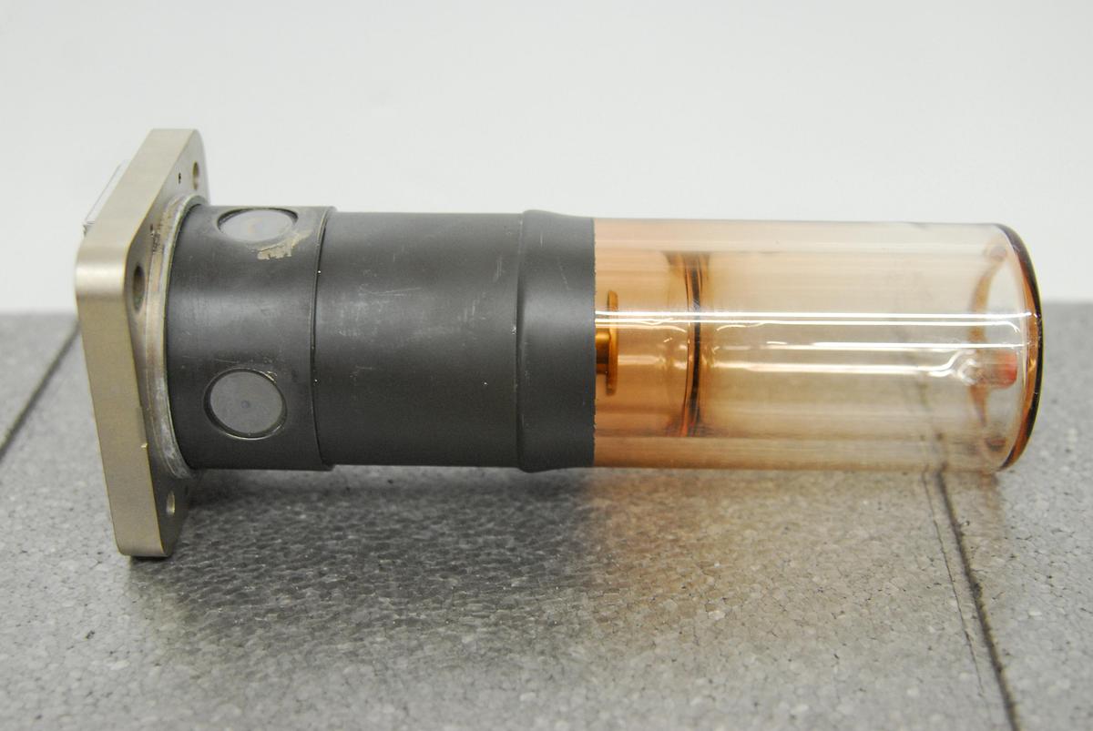 Used Rigaku R01-29-0202, 9430 022 73201, DK 427209 Long Fine Focus (LFF) 2200W Copper (Cu) Analytical X-ray tube