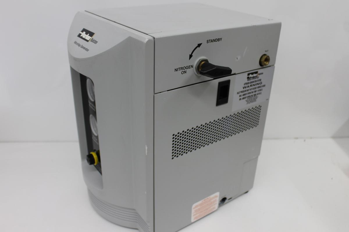 Used Parker Balston Nitrovap 2LV Nitrogen Generation System