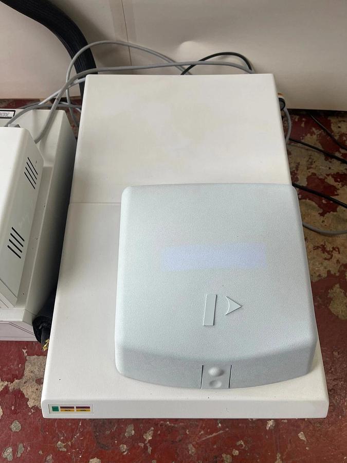 Used Perkin Elmer N5360021 PYRIS Diamond DSC W/ Intracooler 1P, GSA 7