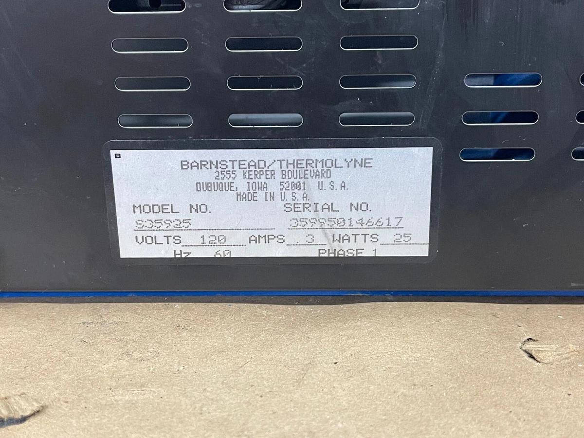 Used Barnstead Thermolyne S35925 VWR Model 310 Magnetic Stirrer