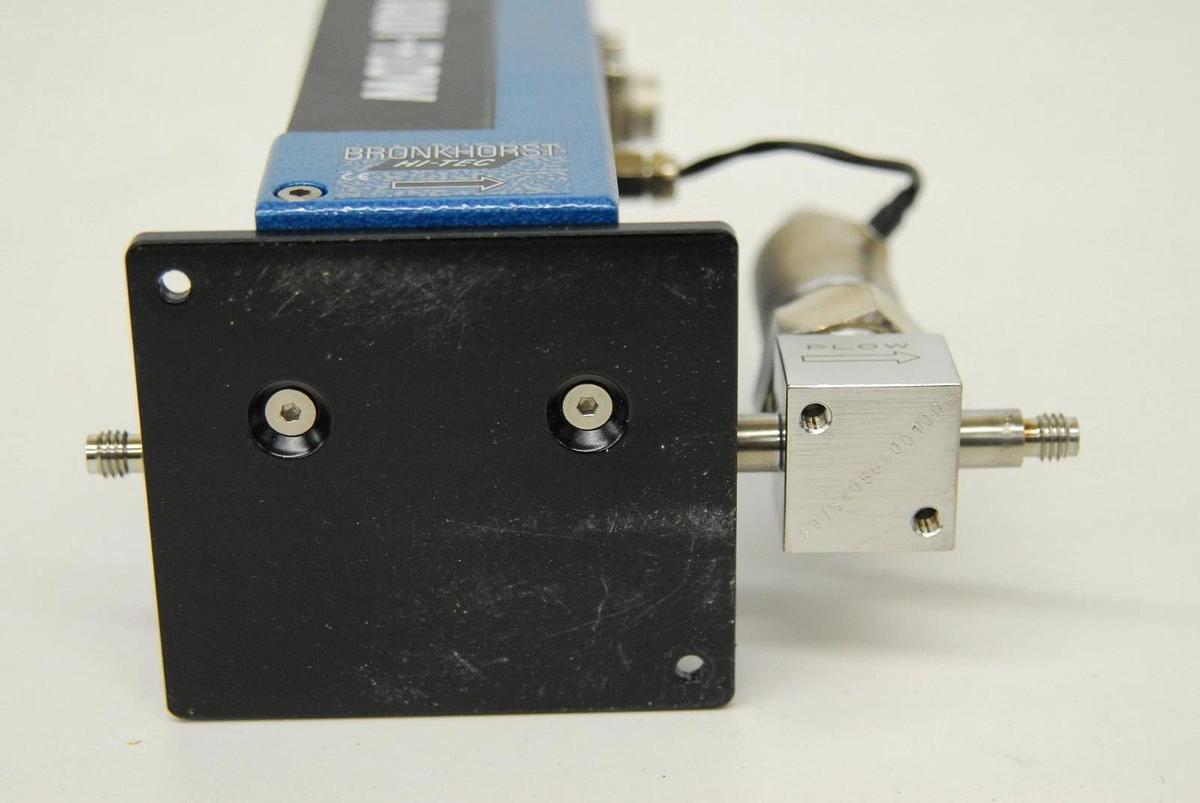 Used Bronkhorst L2C2-FBD-11-P Liquid-Flow Thermal Mass Flow Meter (400 g/h)