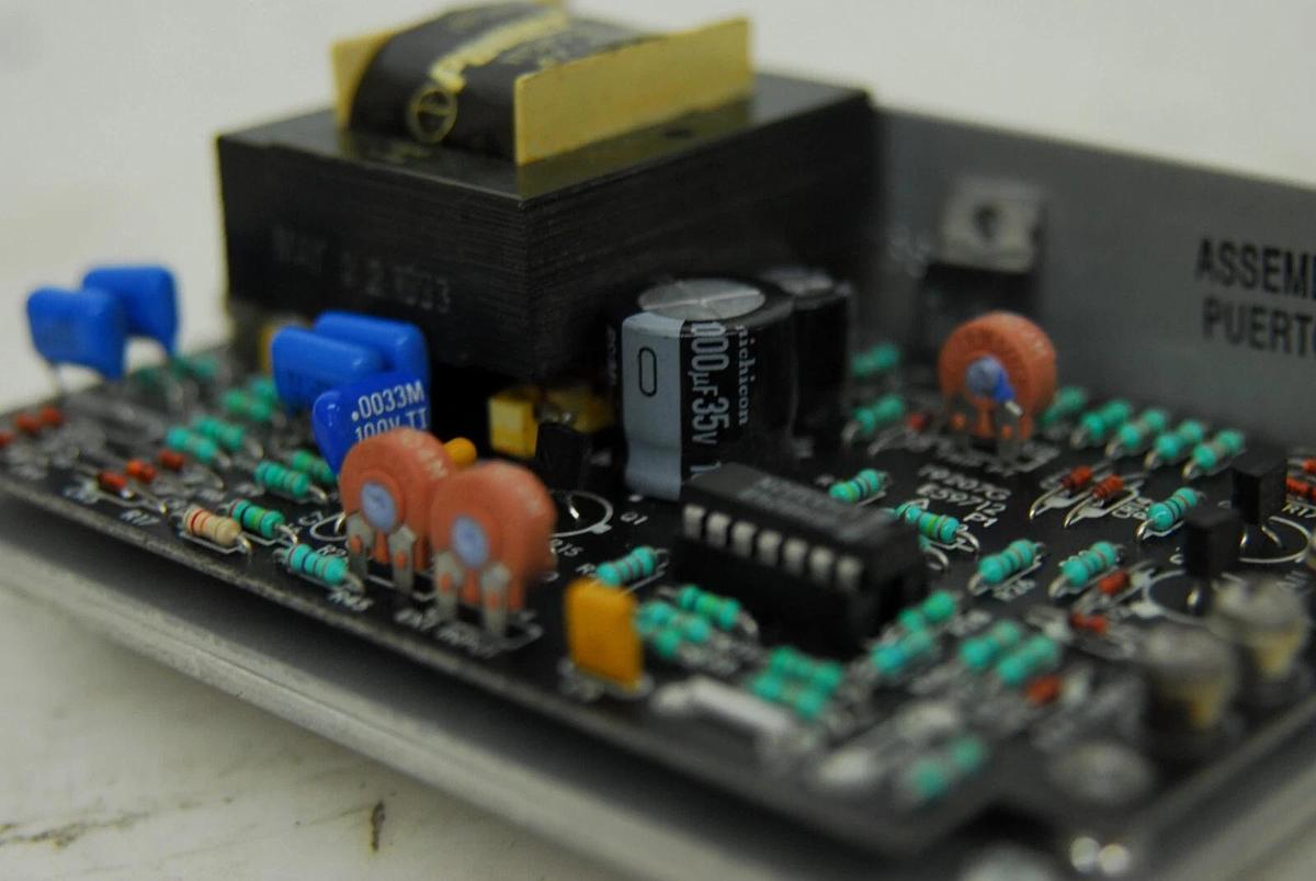 Used Power-One PFM-2-101 Power Failure Module - Netzausfall Module