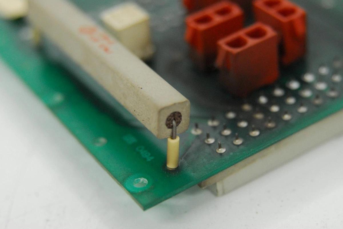 Used Spectro 8853D Supply Bus (Versorgungsbus)