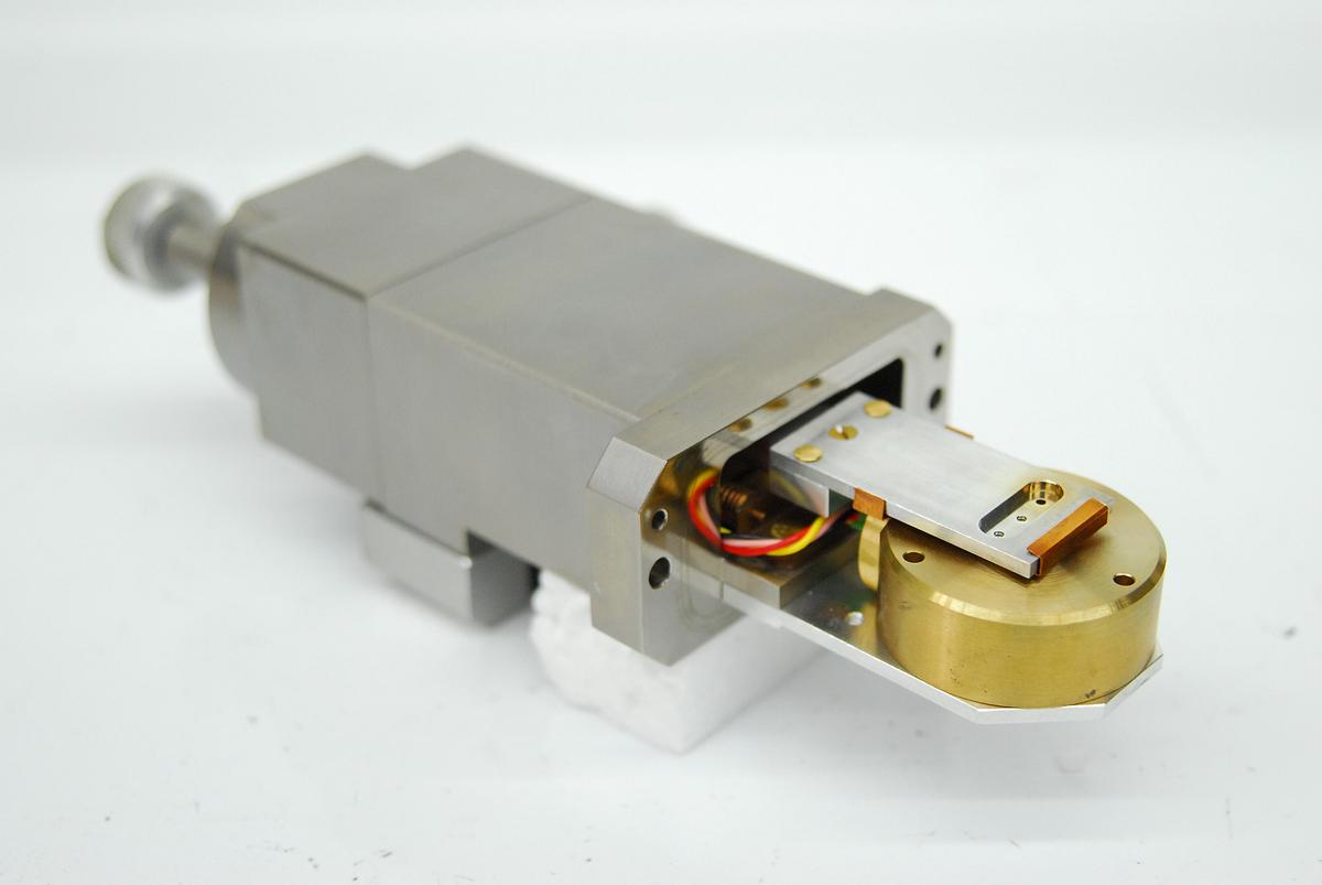 Used CamScan 104-901 Selected Area Diffraction S.A.D. Coil Aperture Changer - S2 SEM