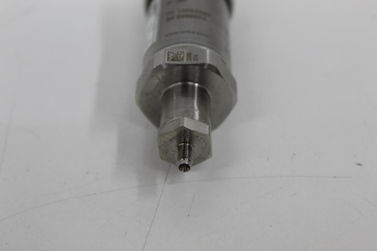 Used WIKA P-30 14054320 Precision Gauge Pressure Transducer 0-985 PSI 0-10V