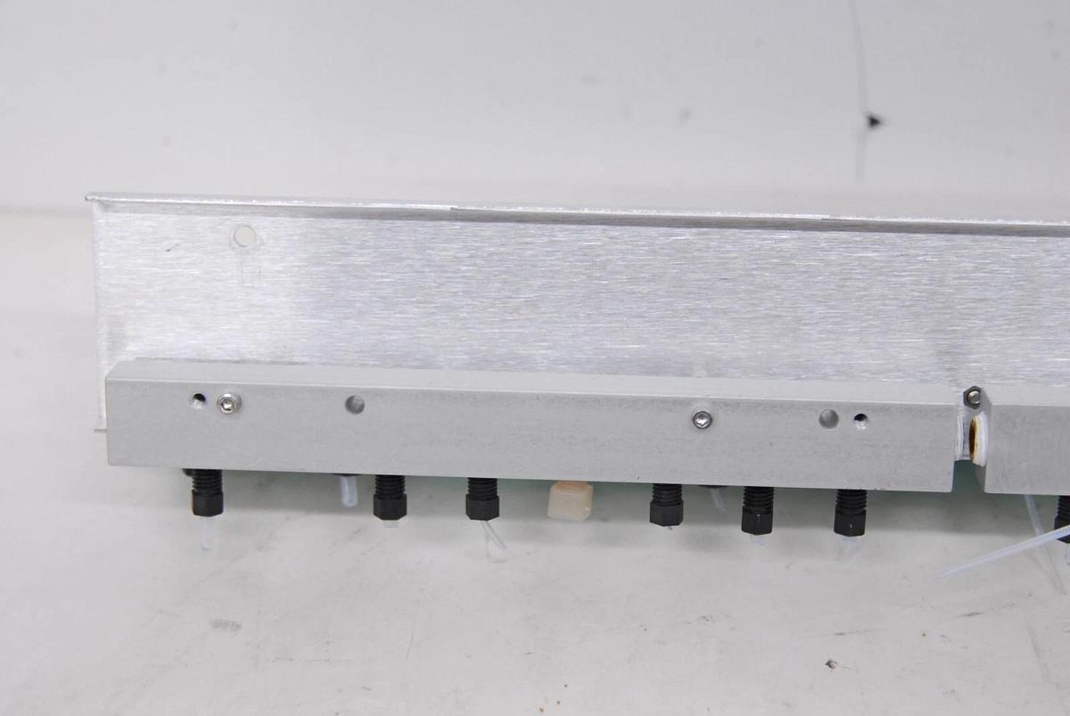 Used Applied Biosystems 600925 REV A Solenoid Manifold W/ Micro Switch 242PC15M