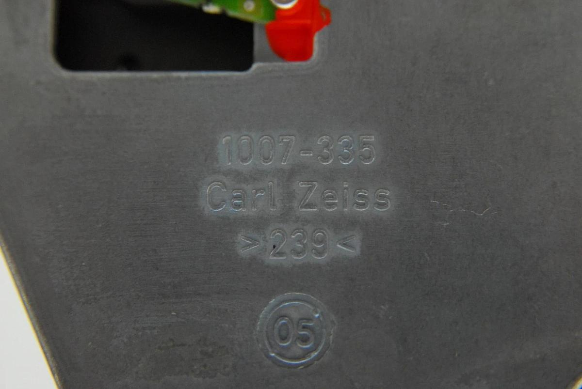 Used Zeiss Axiovert 200M 1069-230 LSM Motorized Beam Path Switcher - Read Description