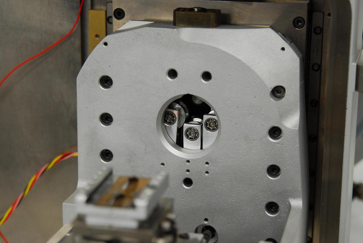 Used CamScan Series 2 SEM - 5-Axis Motorized Specimen Stage Door Assembly