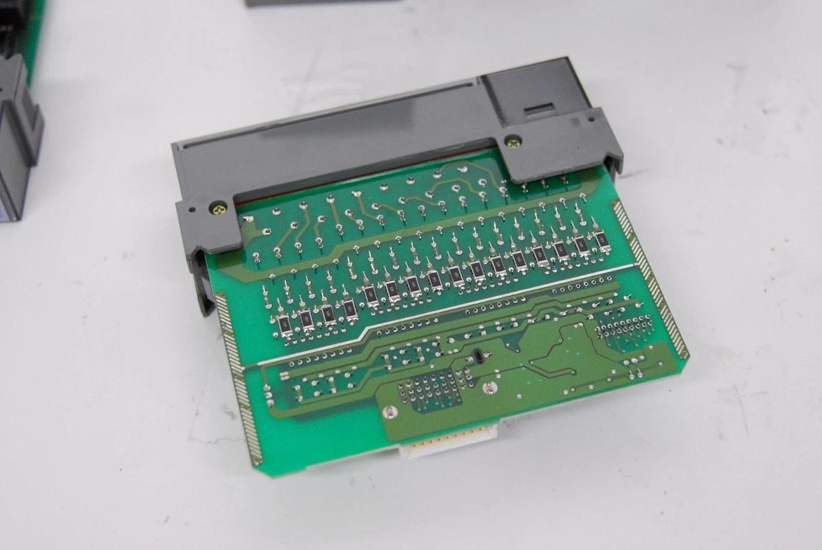 Used AB SLC 500 1746-A4 4-Slot Rack, 1747-L511 CPU, 1746-IA16, 1746-OW16, 1746-P1