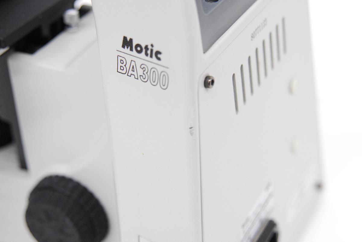 Used Motic BA300 Trinocular Phase Contrast Microscope W/ Plan 4/10/40/100 Objectives
