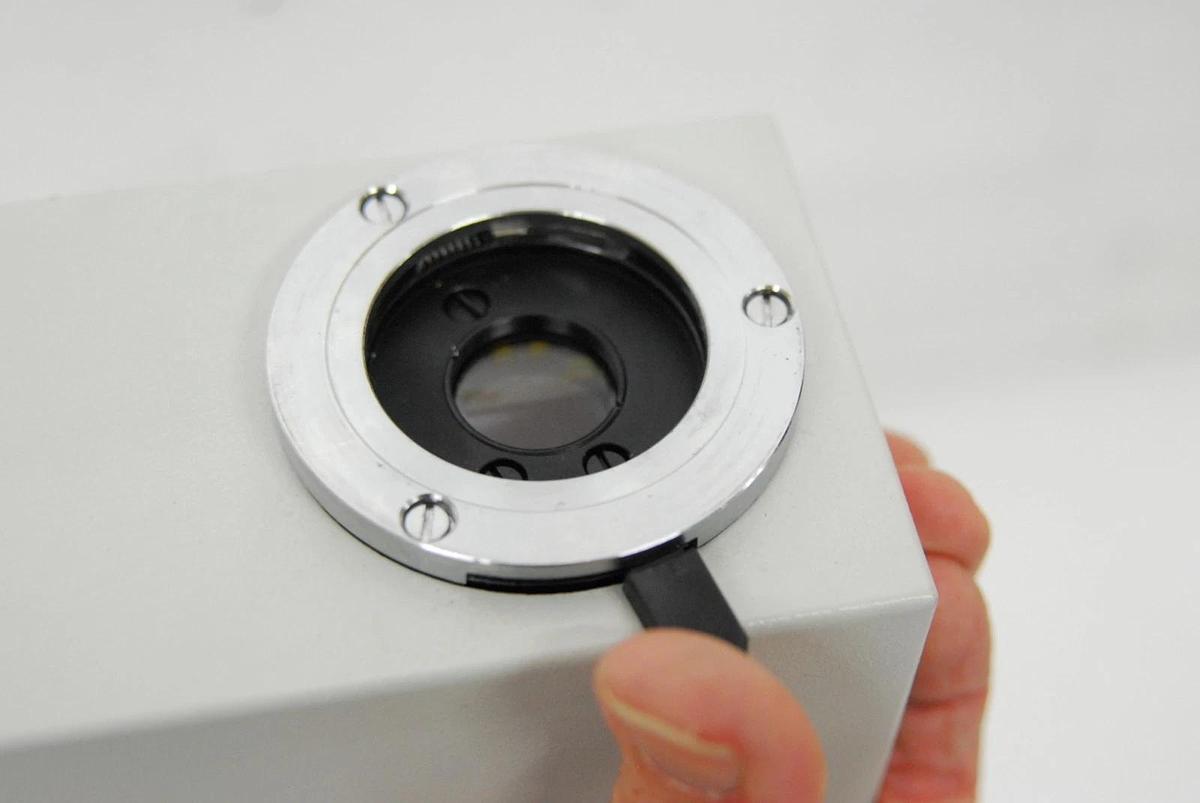 Used Leitz 513578 Dual Observation Asymmetric Discussion Tube W/ Head, 2x Eyepieces