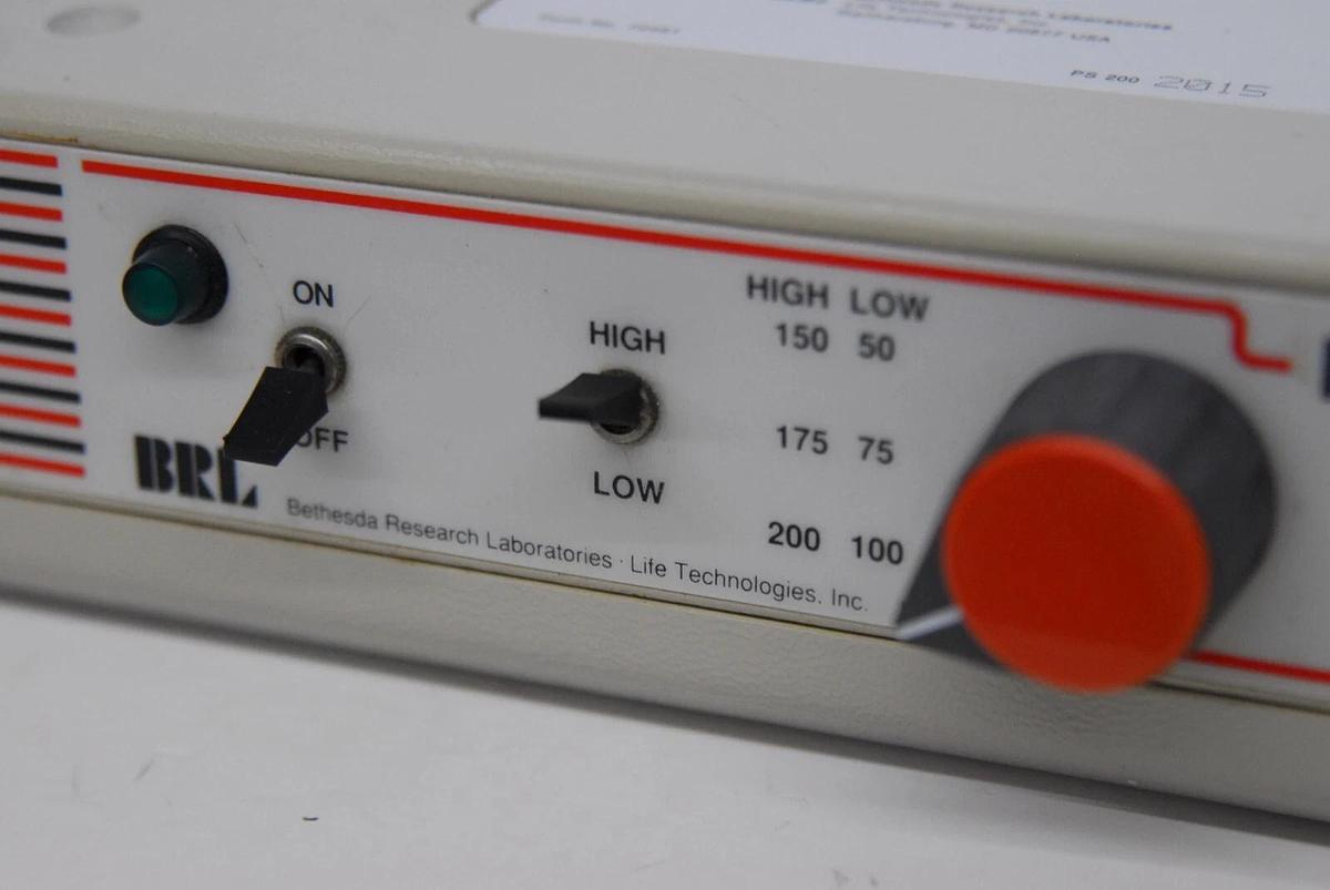 Used Gibco/BRL/Life Tech. Model 200 Electrophoresis Power Supply Series 1061 - TESTED