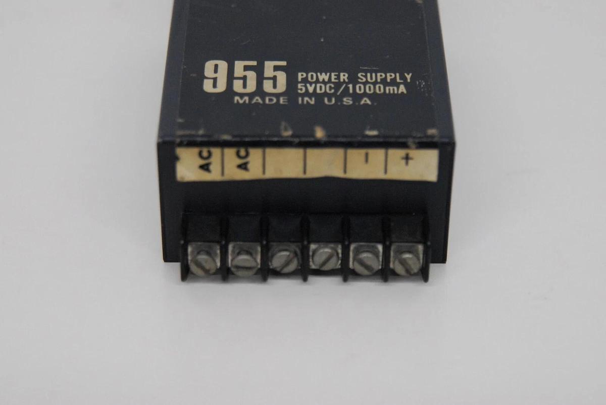 Used Analog Devices 955 AC-DC Power Supply 5V/1000mA - TESTED