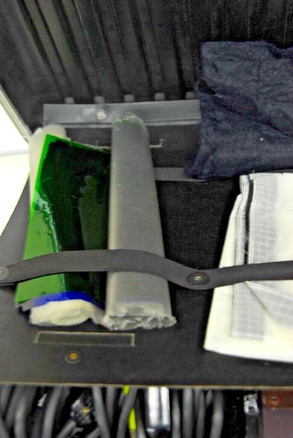 Used 2 Lowel OMNI and 1 Lowel TOTA Lights W/ Hard Case,  Stands, Power Cords and More