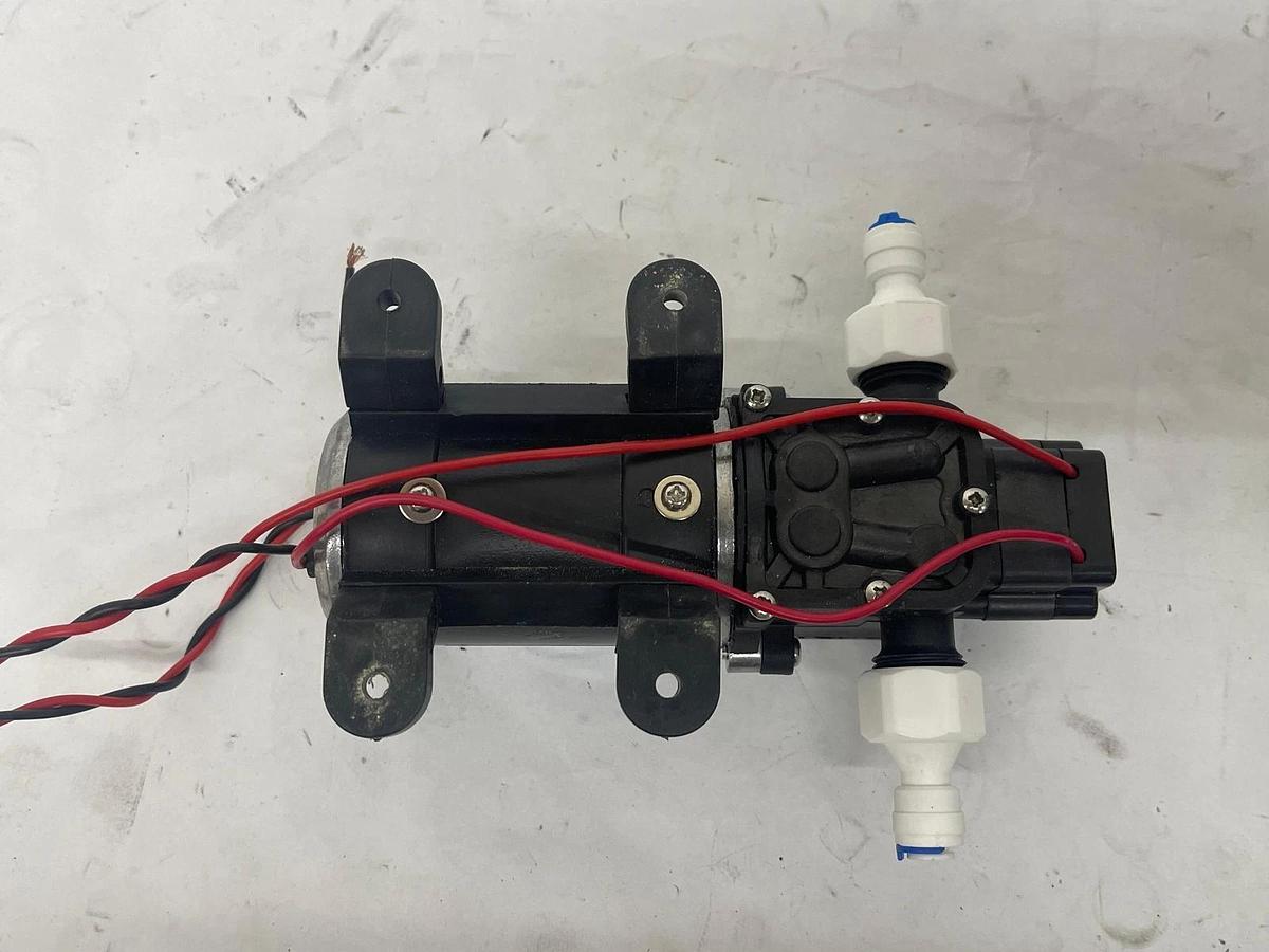 Used Starflo FL-3202 Professional Grade Pumps