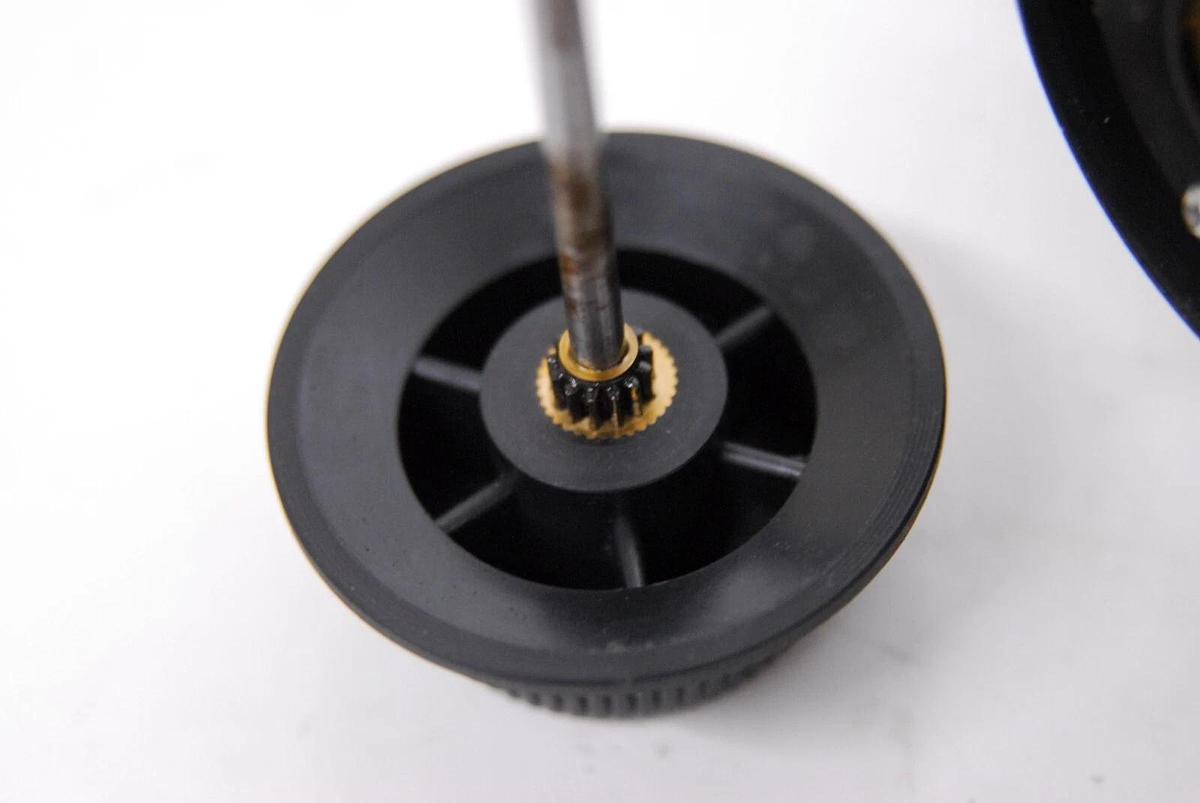 Used Thermo DXR Raman Microscope - Olympus Mechanical Coarse Fine Focus Assembly