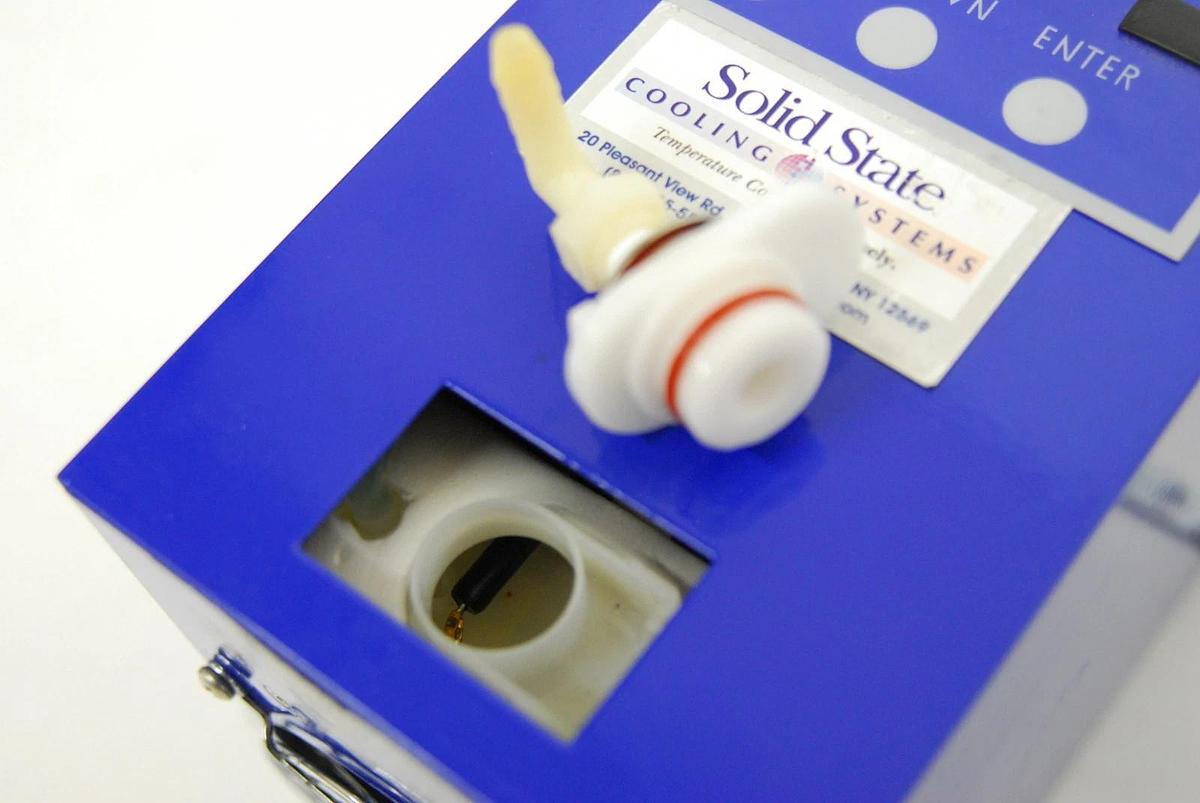 Used Solid State Cooling Systems 10-150-G1-P1 Recirculating Thermoelectric Chiller