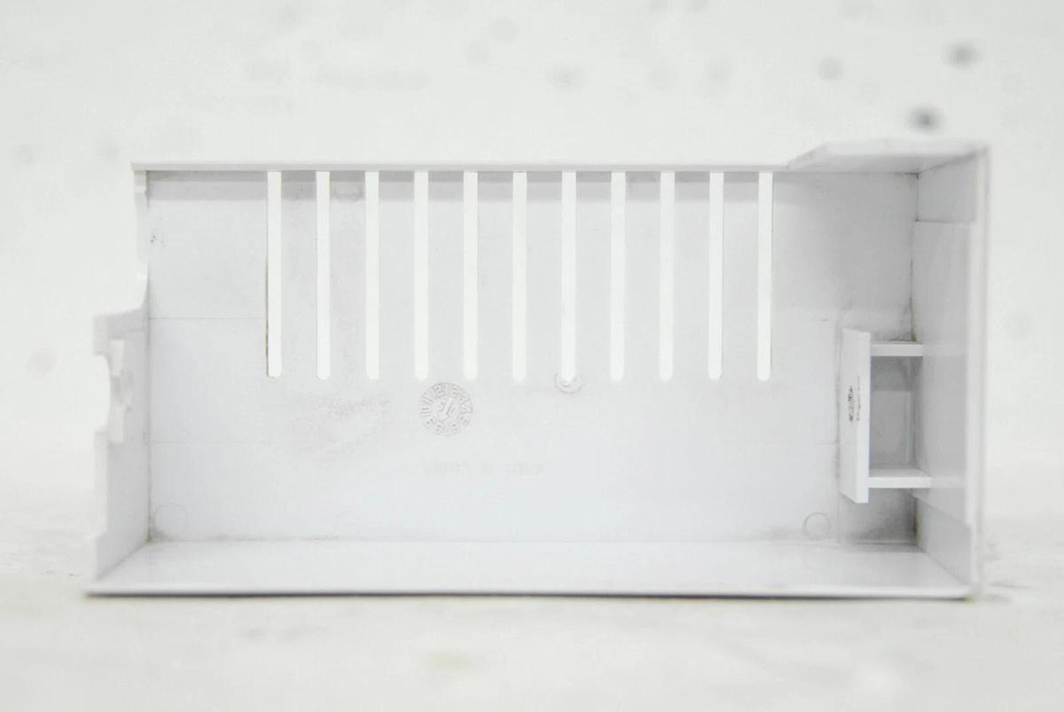 Used Agilent G1530-41200 Fan Cover (6890N G1540N GC)